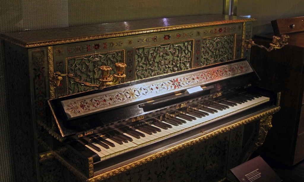 Piano of Queen Marie-Henriette